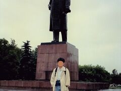 駅前のレーニン像。旧ソ連ですねえ。
今もあるらしい。