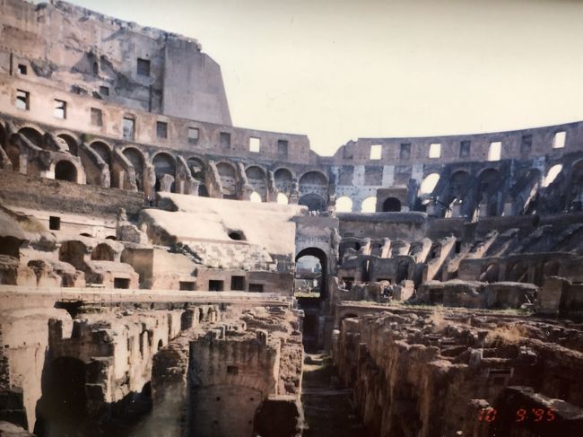 内にも入って観光しました。