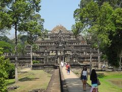 バイヨンの中にある寺院。
11世紀中頃に築かれたそうです。