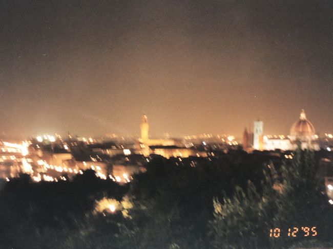 ミケランジェロ広場からの夜景