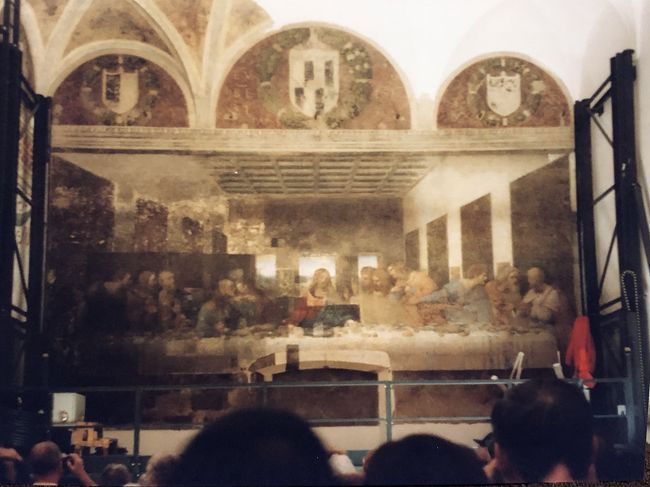 レオナルドの傑作<br />『最後の晩餐』をやや急かされながら<br />見学。。