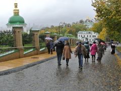 地下鉄で向かったのはペチェールスク大修道院です。