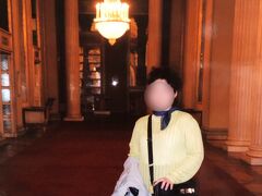 スカラ座博物館へ。デスマスクなどが
多く、ちょっと怖かった…

この後は、モンテナポレオーネ通りへ
移動して、お買物とお茶してホテルへ
戻りました。