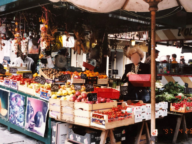 エルベ広場の八百屋さん