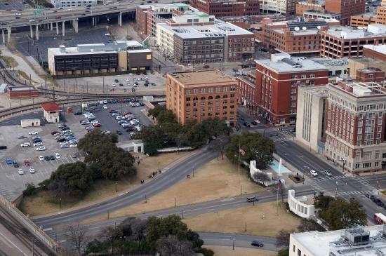 Kennedy Memorial, Dallas, TX, June 1980.』ダラス (テキサス州 Kennedy Memorial, Dallas, TX, June 1980.』ダラス (テキサス州