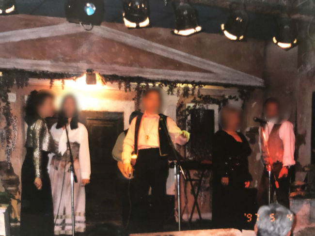 フリータイムのあと、再集合して<br />カンツォーネ・ディナーへ。<br />意外と知ってる曲が多くて、かなり<br />楽しめました ♪