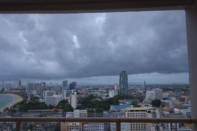 3日　18：29<br />不安定な天気が続いています。