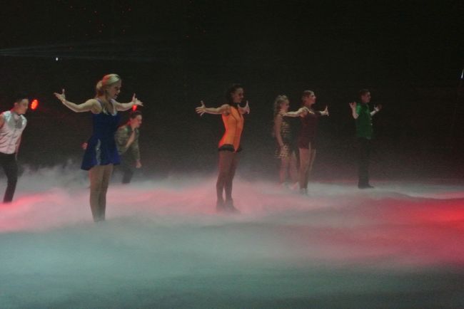 グレイテストショーマンの音楽と共にショーの幕が上がりました。