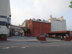 これは吹田が誇るアサヒビール吹田工場。大きいです
