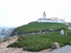 8日目：今日はロカ岬からスタートです。

「ヨーロッパ大陸の最西端」の碑があります。
(Ponta Mais Ocidental Do Continente Europeu)