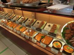 今日は竹寺に行きたいと思います。
丸広百貨店からスタートです。
