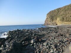 16:20
外に出ました。

「野田浜」
宿から1kmの場所にある海岸です。
ウミガメの産卵地でもあるんですよ。