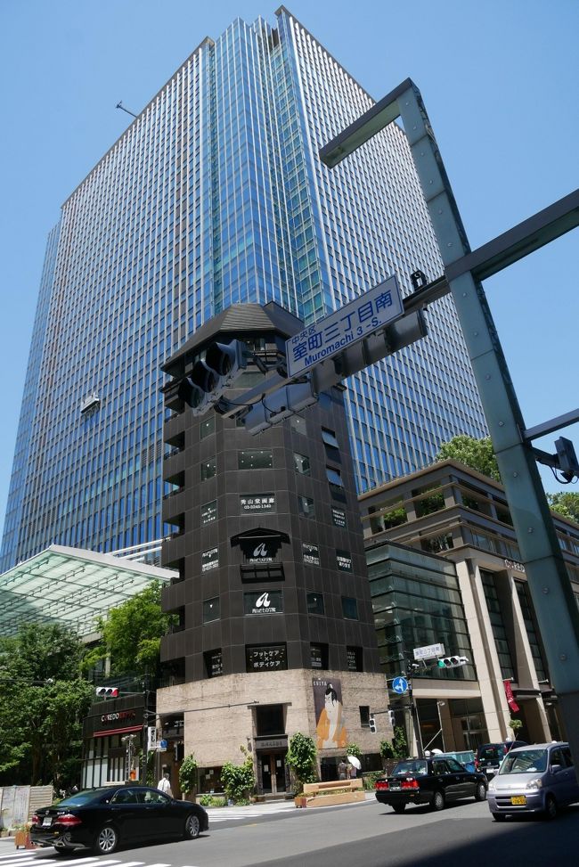 ビルの10階から金属製のプレートが落下、下の通行人の頭を直撃　日本橋  [597533159]YouTube動画>1本 ->画像>3枚 