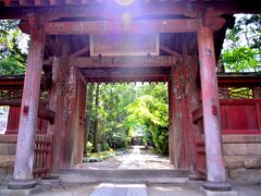 寿福寺

鎌倉幕府の中核を担った北条政子のお墓がある寿福寺。