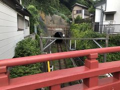 桜橋から見た、極楽洞
