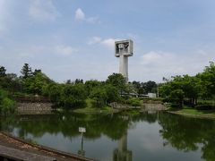 　親子ともども、旅の疲れはすっきり解消。10時のチェックアウトぎりぎりまで過ごしてから、朝の散歩に出かけました。
　松見公園の庭園をそぞろ歩き・・・