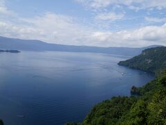 展望台から十和田湖の絶景