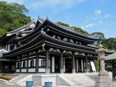 開門と同時に境内へ
本堂の観音様にお参りをすませ