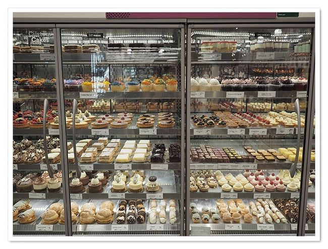 甘いケーキがいっぱい<br />