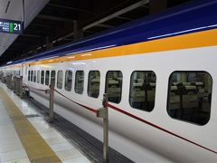 車内宴会(?)を経て、PHOは上野駅で降りました。大宮でも2人が下車しています。行きのつばさは東京～大宮～福島と停車駅が少なかったのですが、帰りのつばさは福島～宇都宮～大宮～上野～東京と普通に停まりました。逆にそれが便利でしたね☆