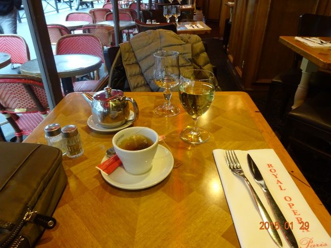 カフェでランチをしました