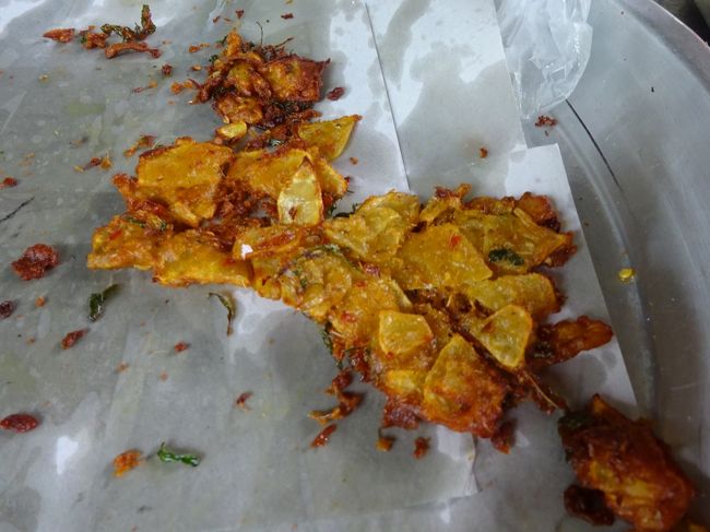 Friday Thaiyai market 　maehongson <br /><br />サクサクでほんのり塩味