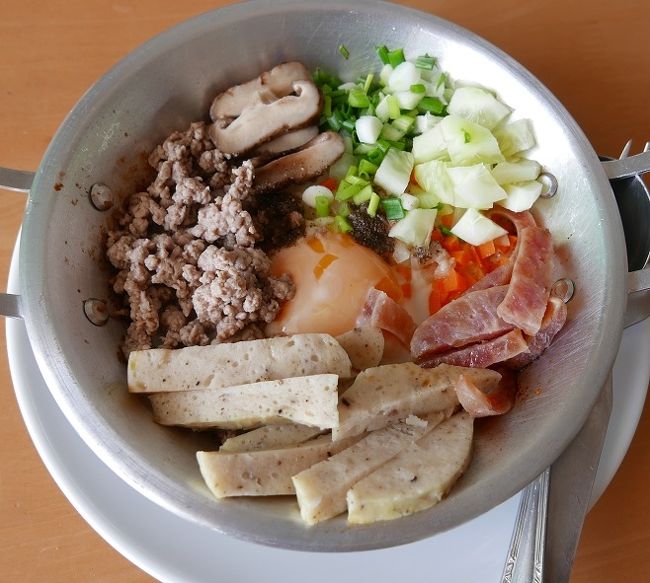 2日　　昼食<br />ガイカタ　◎