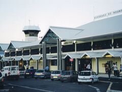 国内線専用のマジェンタ空港