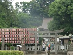 京急金沢八景駅近くの瀬戸神社で夏越し祓いの準備がされていた。