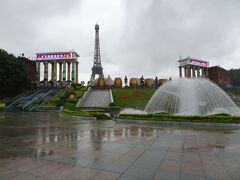 09:15 世界之窗

残念ながらここでも大雨ですよ。