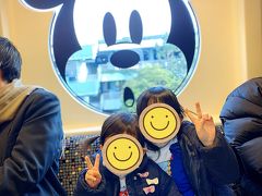 &#9726;️ディズニーリゾートライン&#9726;️

『ママ！ミッキー！ミッキーよ！！』

ミッキーだらけの電車に
大興奮の次女♫

(((o(*ﾟ▽ﾟ*)o)))♡