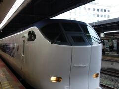 無事ヨメさんと合流、はるかに乗り込みます。