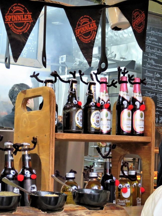 飲み物のボトルがトナカイに変身！