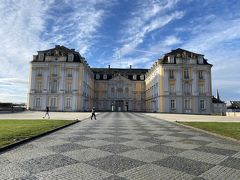 アウグストゥスブルク城を見に来ました。