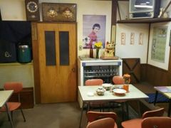 JRの鈍行で富山から金沢を無視して福井へ。福井から路面電車で友人のリクエストで、
るるぶでみつけた福井県立歴史博物館にきました。