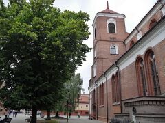 聖ペテロ聖パウロ大聖堂(カウナス大聖堂)。
15世紀頃に造られたカトリック教会。リトアニアでは最大の大聖堂。