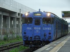 14:30　乗車した列車は竹松駅で折り返し、
後発の14:58発　佐世保行に再乗車