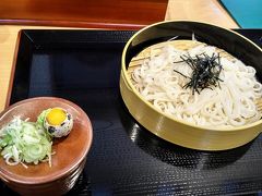 秋田に来たからには稲庭うどん。