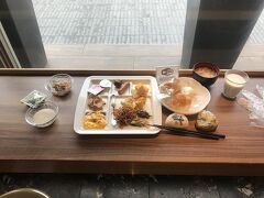 泊まったのはホテルアクティブ！山口。駅から近いし、レンタカーにも近いし、朝食付きだし、安いし、言うことなし。