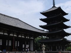 せっかく興福寺に来たのだから「阿修羅像」にお目にかからなくては。