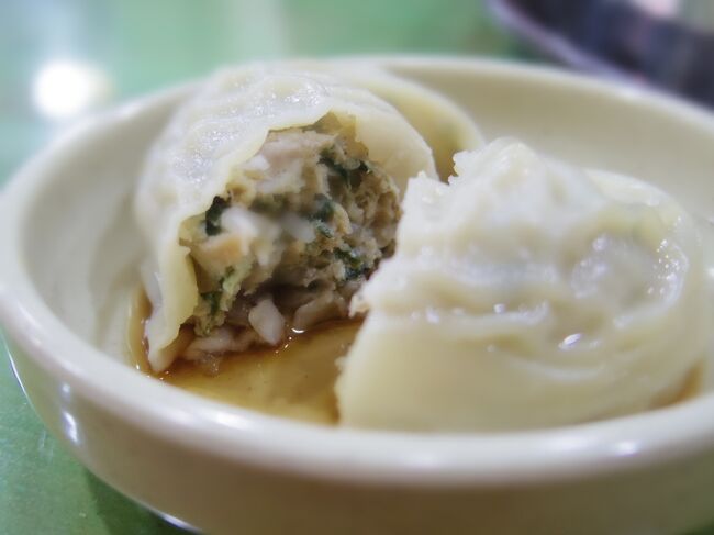 もう、文句なしの「美味しいオーラ」を出している。<br />ついでに肉汁も出している。<br />うまヒ～！