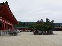 わかりにくけれど、右近の橘・左近の桜。