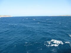 ＜マルタ島～ゴゾ島＞
マルサシュロックの宿の車で空港まで送ってもらい、空港からバスでチェルケウア（Cirkewwa）港へ。フェリーでゴゾ島のイムジャール（Mgarr）港へ、さらにゴゾ島の中心ヴィクトリア（Victoria）へバス移動。