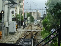 奥田中学校前駅。
ここでも電車のすれ違い。