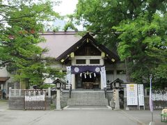 豊平神社の拝殿に参拝。