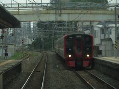 2020.07.19　宮崎空港ゆき特急にちりんシーガイア７号車内
福工大前を通過。朝７時台に博多へ向かう下り列車は大盛況。