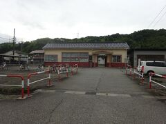 ＪＲ高山本線、西富山駅。
富山大学前電停から、ゆっくり歩いて25分くらいだった。