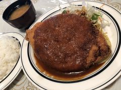 クリームコロッケランチ950円
こんなんが好きですれめちゃめちゃ大きい！