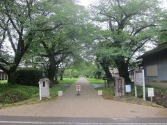 移動して
11:40
「松ヶ岡開墾記念館」