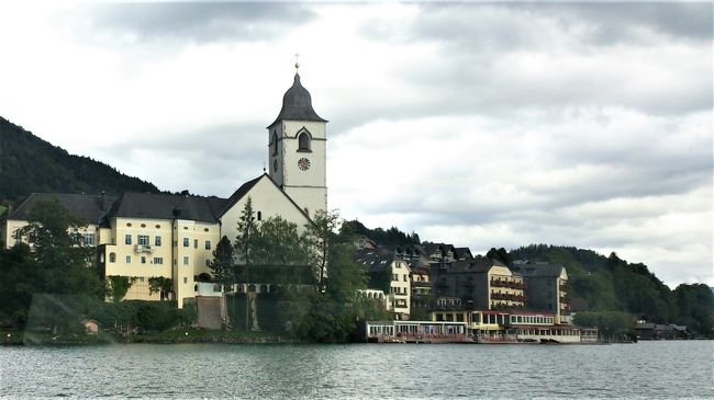 ヴォルフガング教会<br />この風景が観たくて遊覧船にしました。<br /><br />